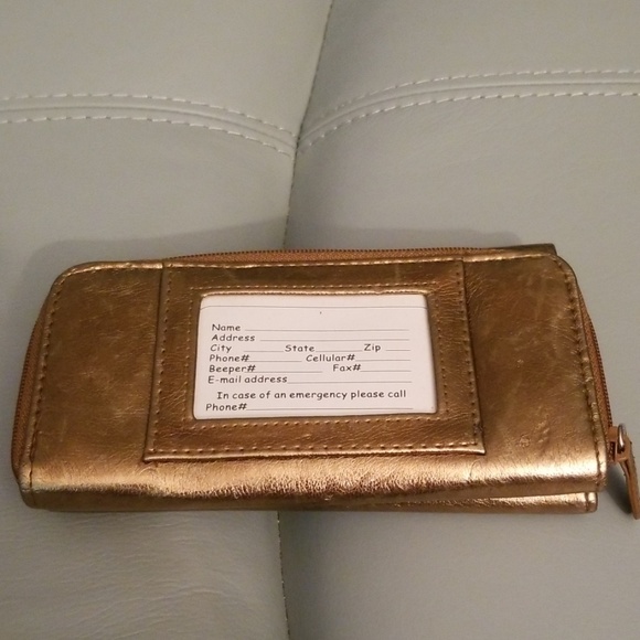 Wallet - Picture 2 of 6